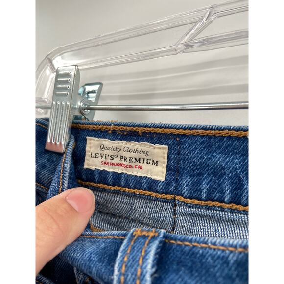 Levi's Wedgie Straight Leg Fit High Rise Denim Blue Jeans Size 24 - Picture 6 of 9